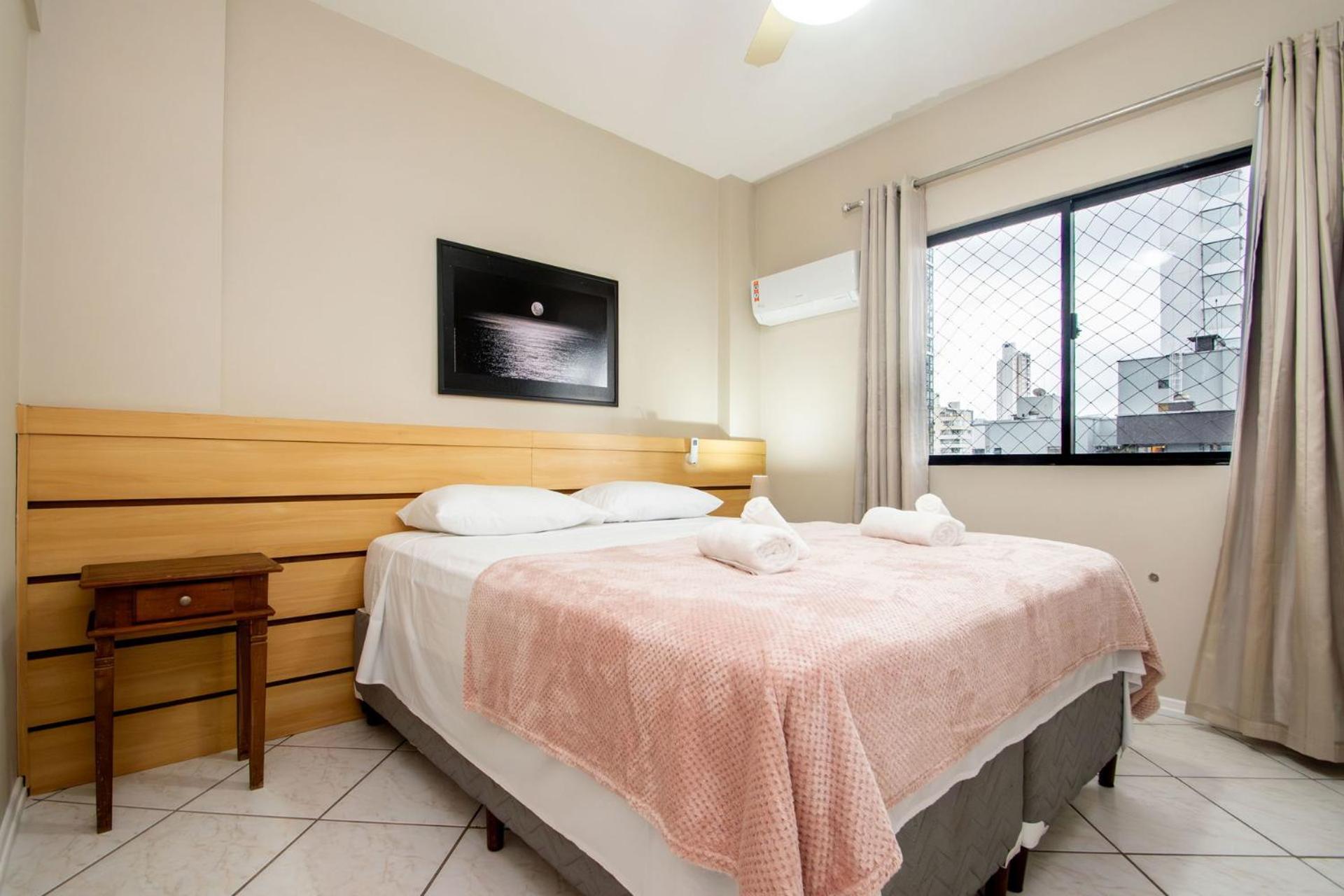 Apto No Centro De Qz1935 Apartamento Balneario Camboriu